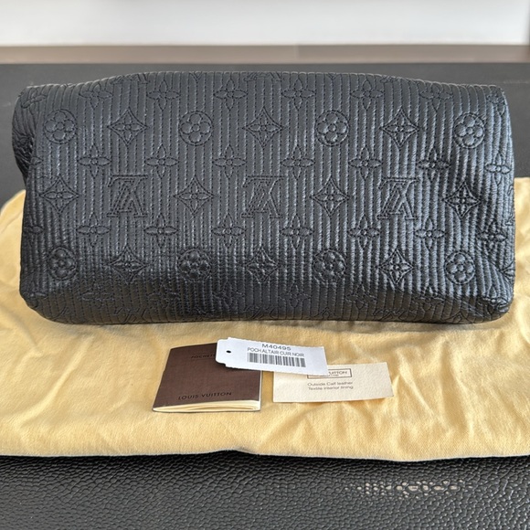 LOUIS VUITTON POCHETTE ALTAIR CUIR CLUTCH - Picture 2 of 11